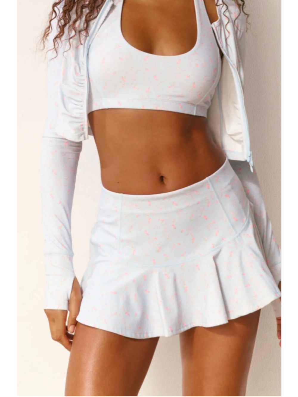 LoveShackFancy Louisa Skirt Skylar
Sky Medium NWT